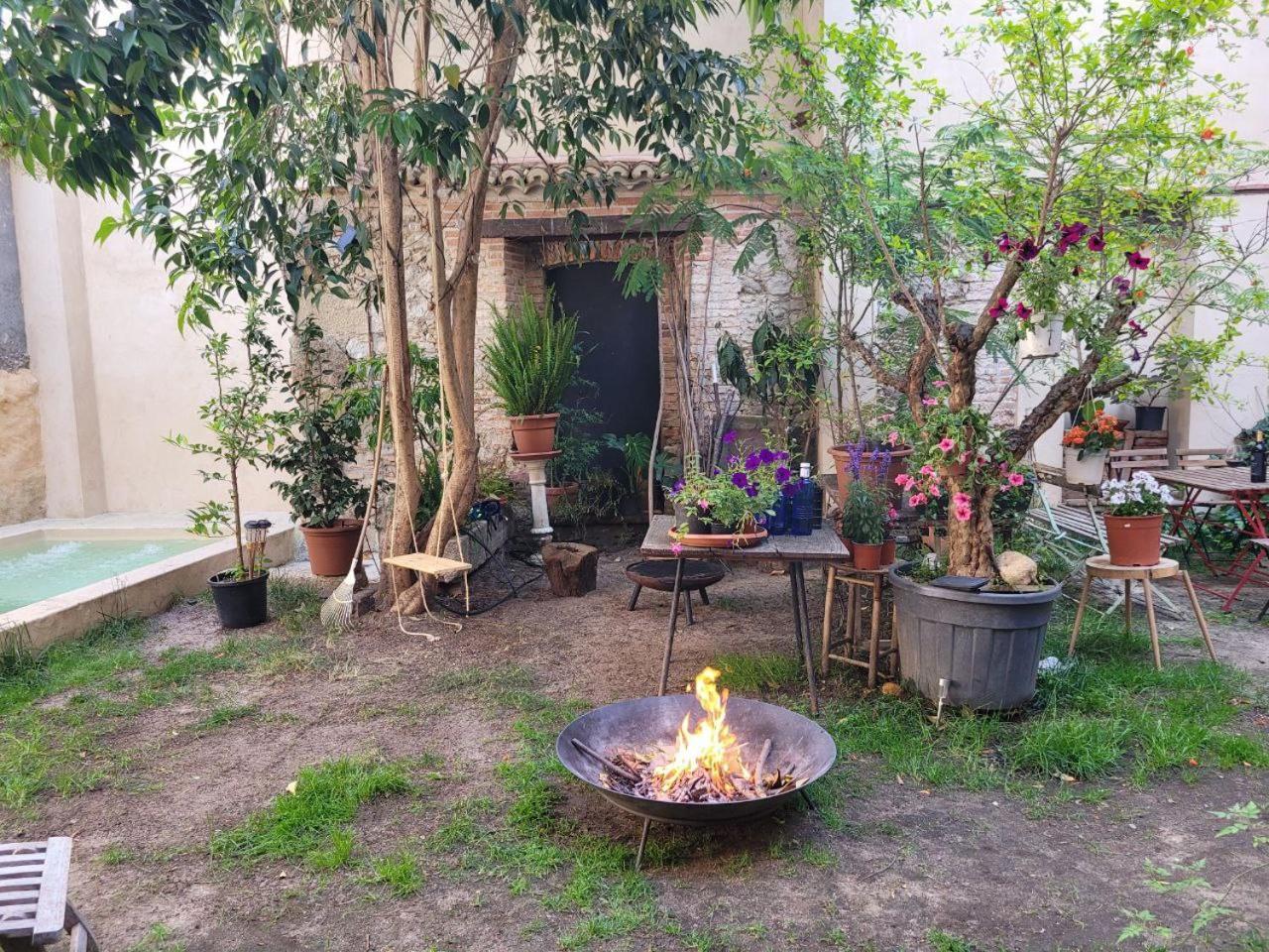 Duplex Independiente Con Patio Y Piscina La Nueva Candeleda Kültér fotó